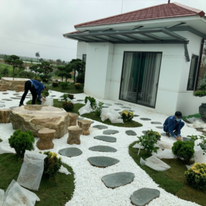 Thi công đá sân vườn 001